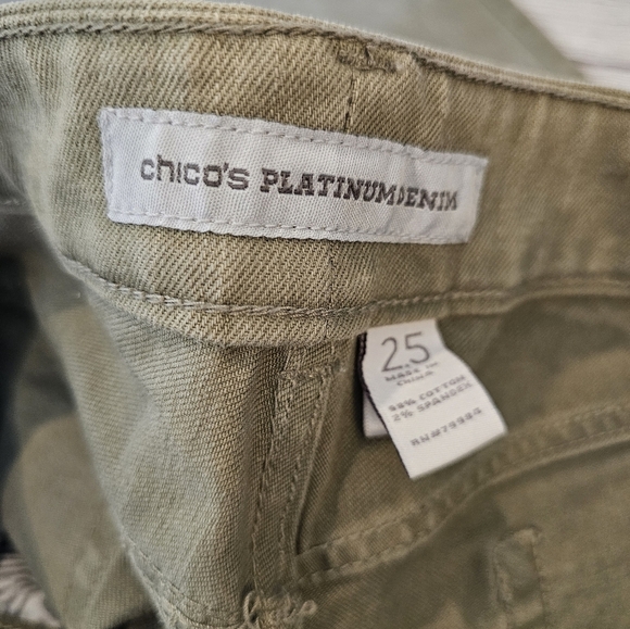 Chico's Platinum Denim Olive Green Size 2.5 (14) Ultimate Fit Ankle - Picture 5 of 9